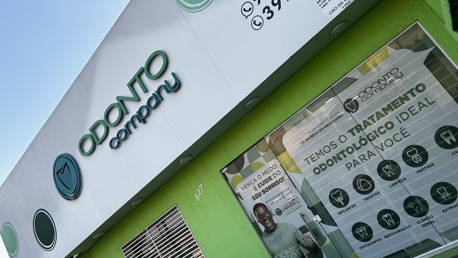 Fachada externa da OdontoCompany Perus Centro